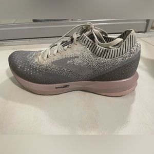 Brooks tennis for running